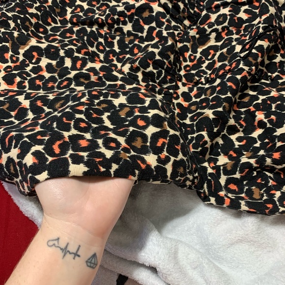 Dress - Picture 4 of 4